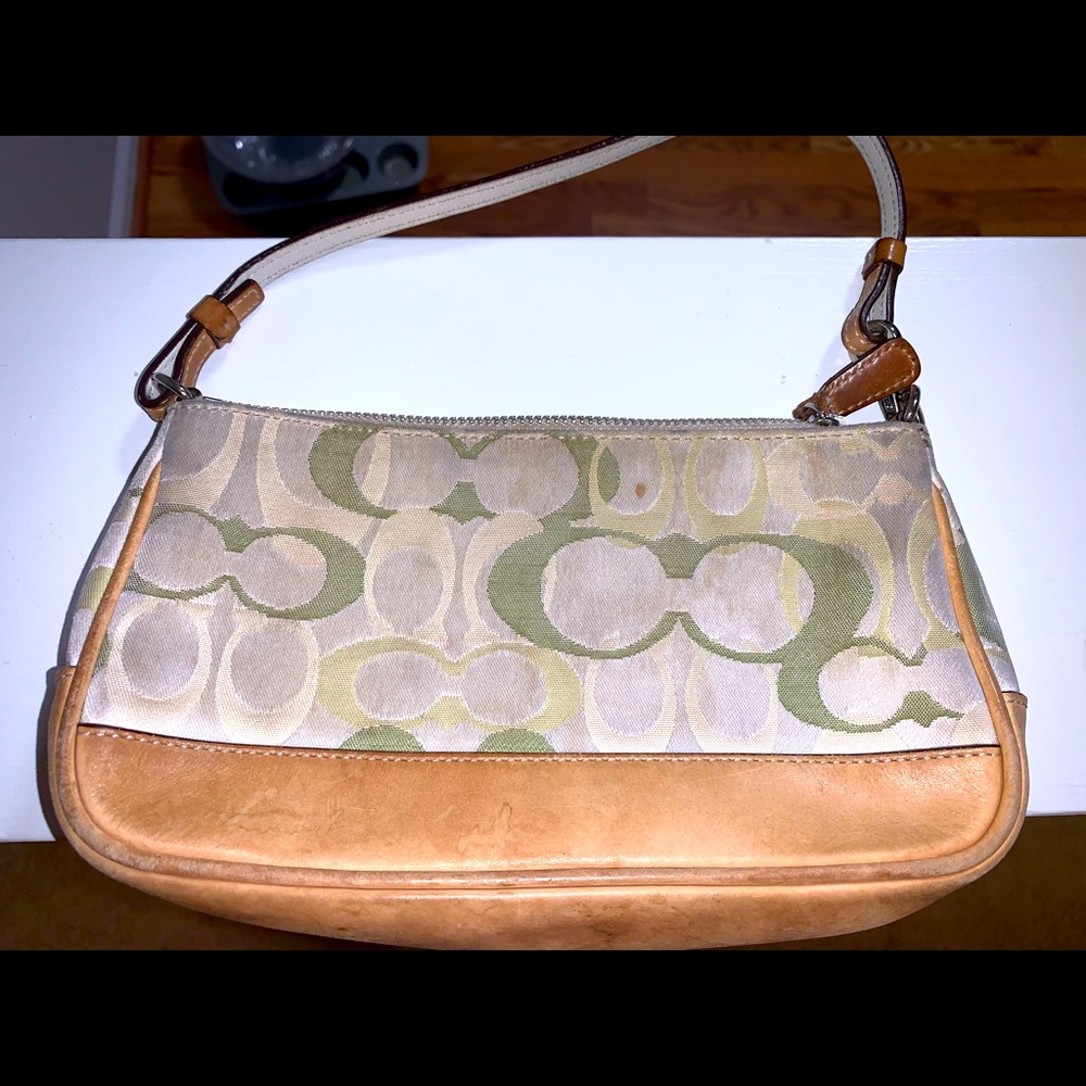 Coach shoulder bag